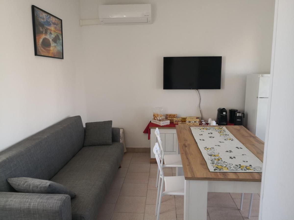 At Home On The Coast Torre Santa Sabina Exterior photo